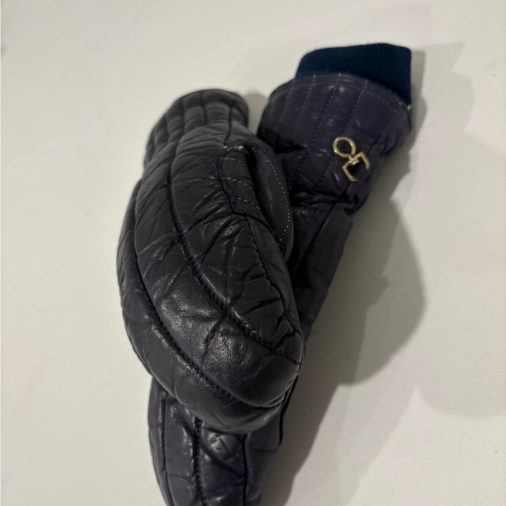& Other Stories Black Quilted Mittens